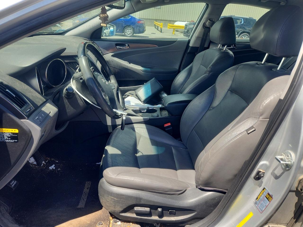 Hyundai SONATA Hybrid