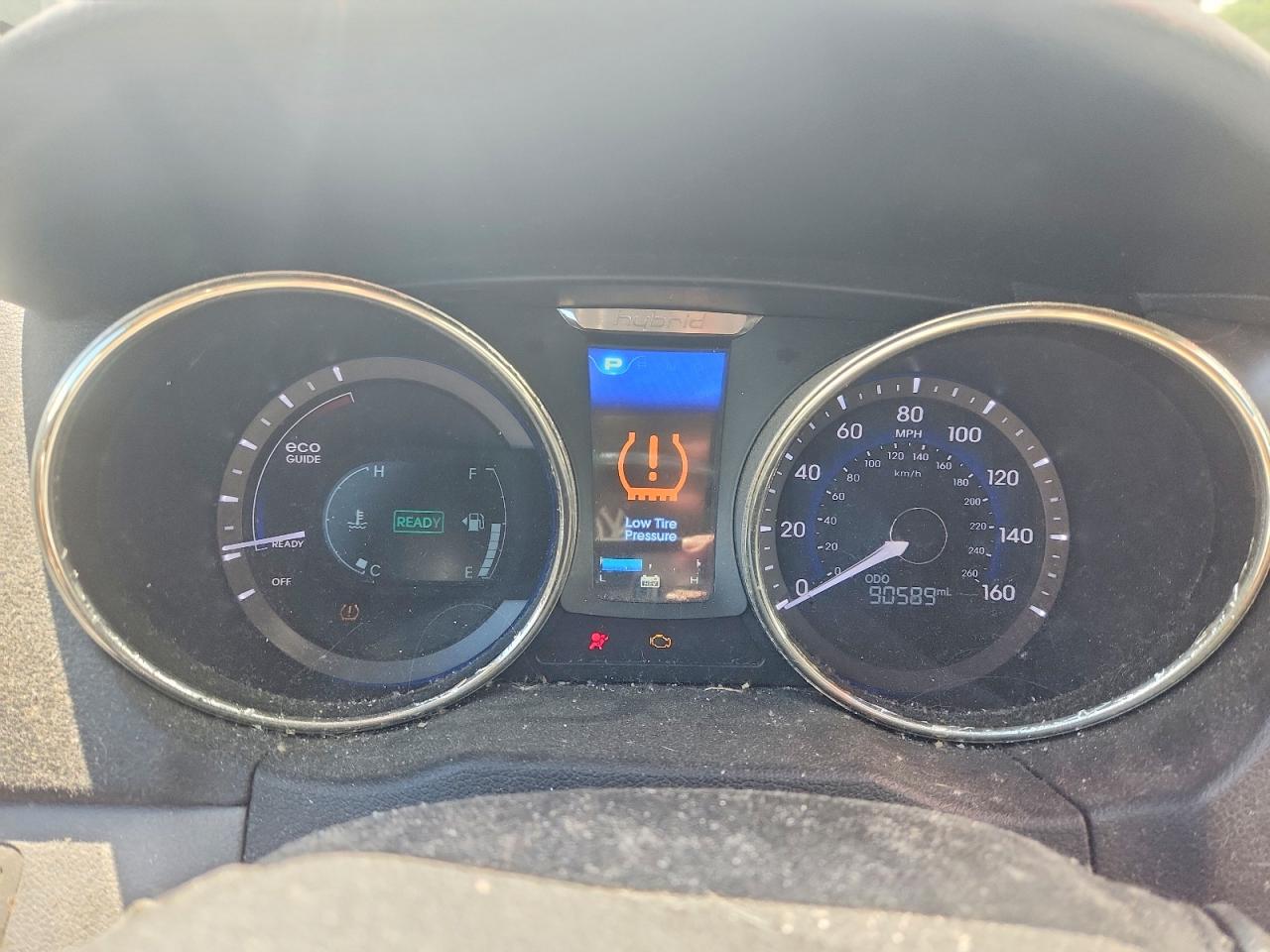 Hyundai SONATA Hybrid