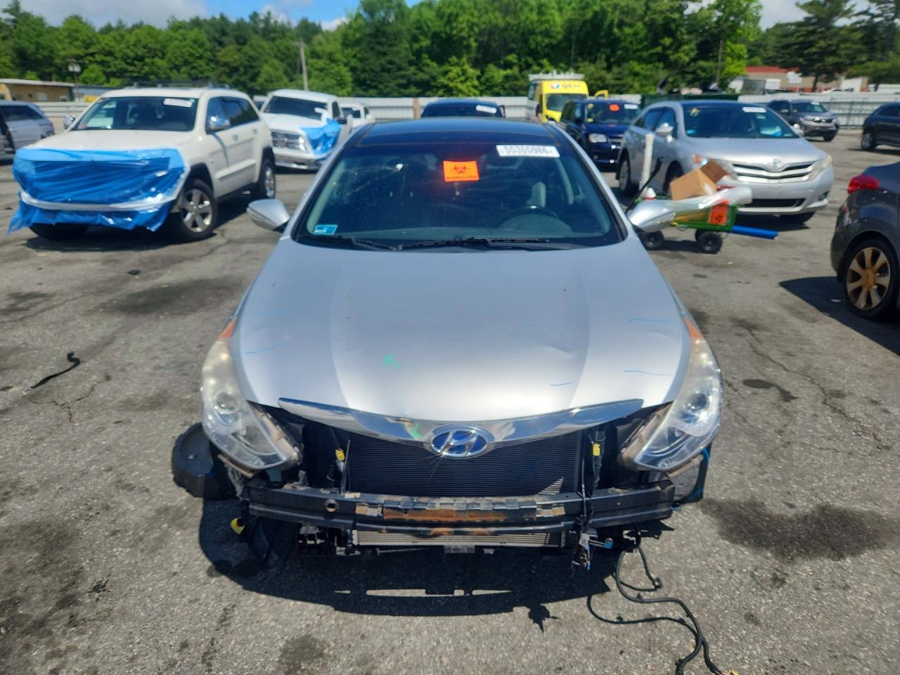 Hyundai SONATA Hybrid