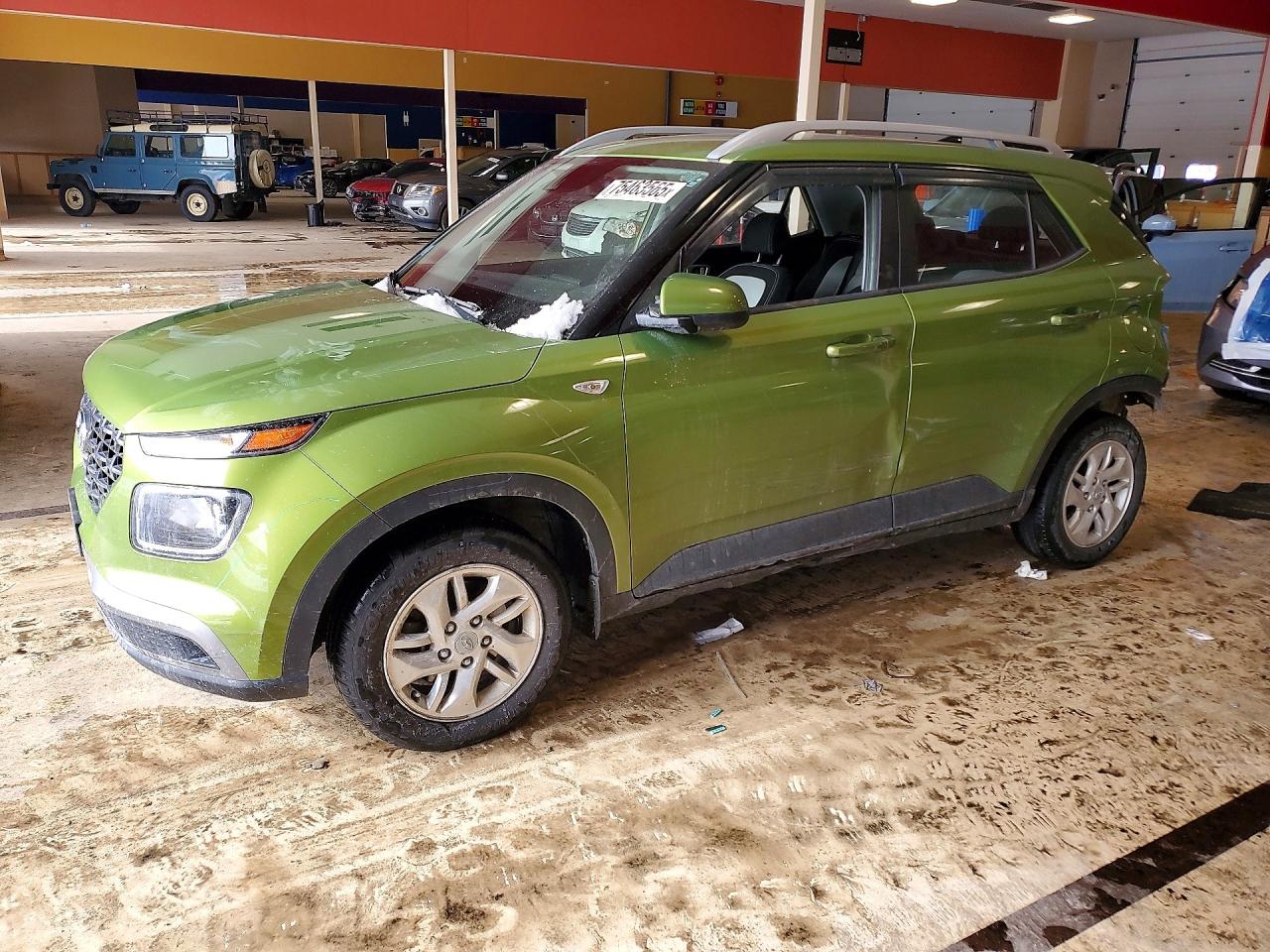 Salvage Hyundai VENUE Image