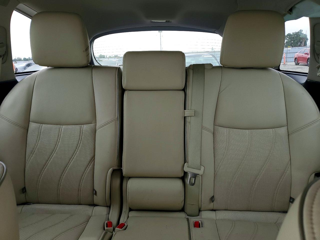 INFINITI Qx Base