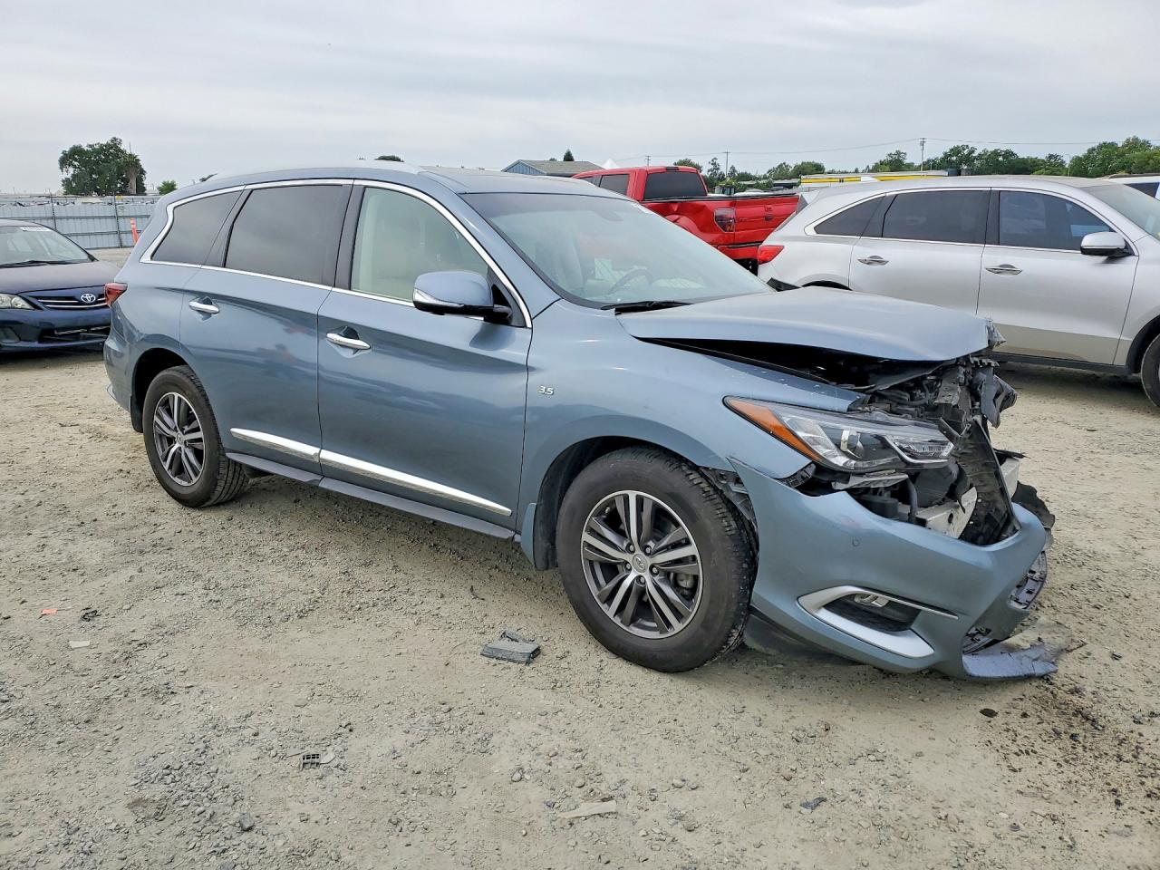INFINITI Qx Base