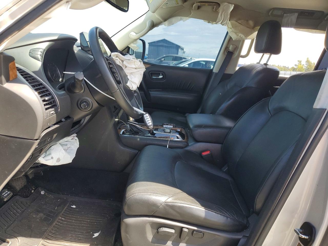 Nissan Armada Sl