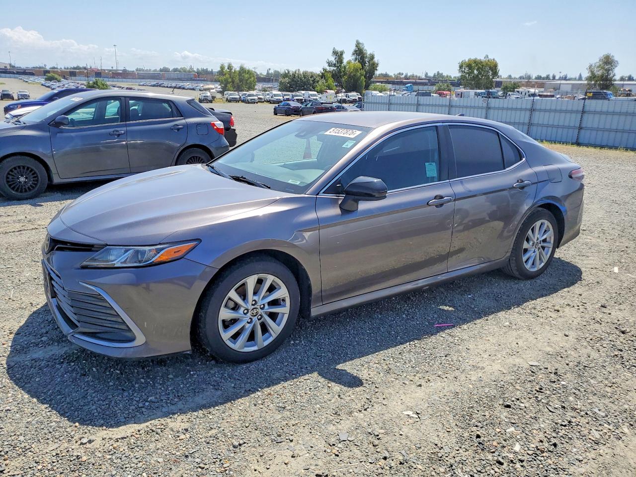 Salvage Toyota Camry Image