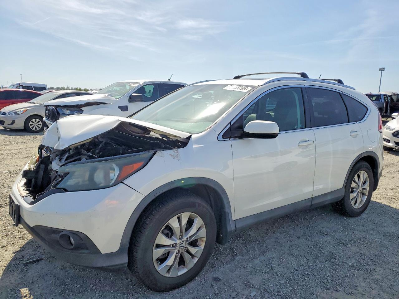 Salvage Honda Crv Image