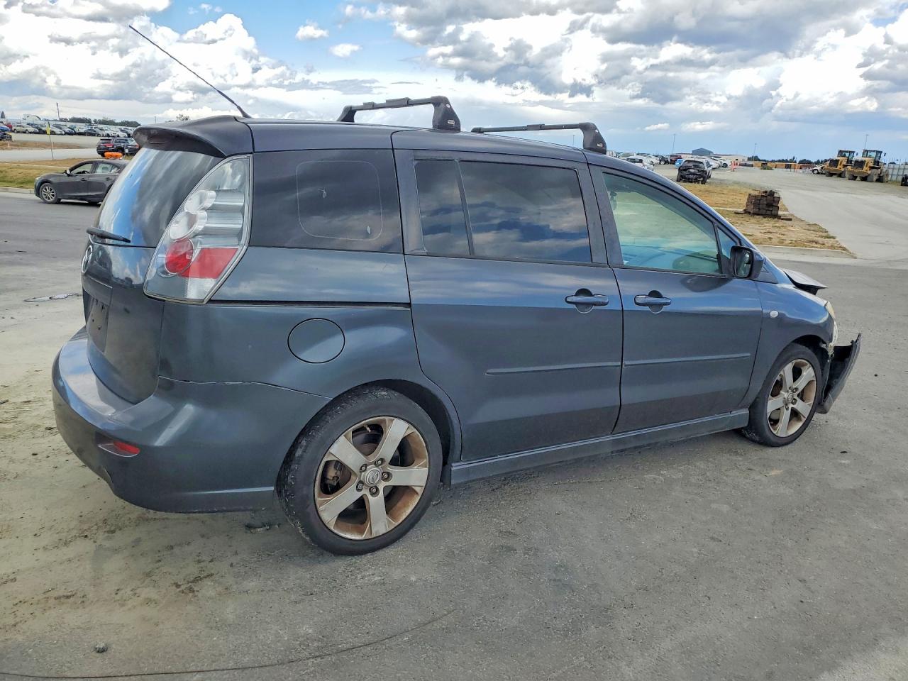 Mazda 5