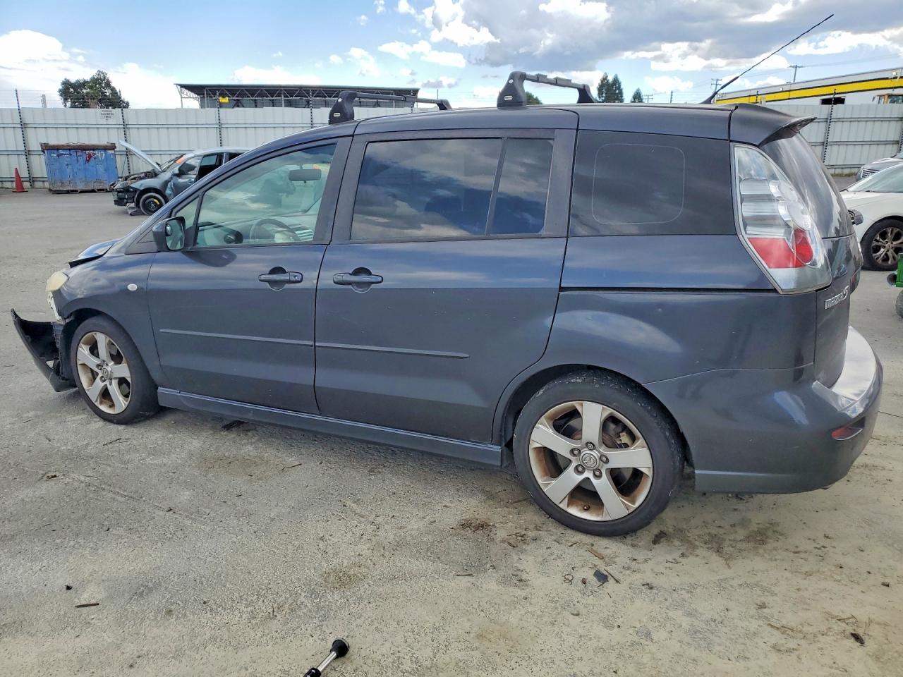 Mazda 5