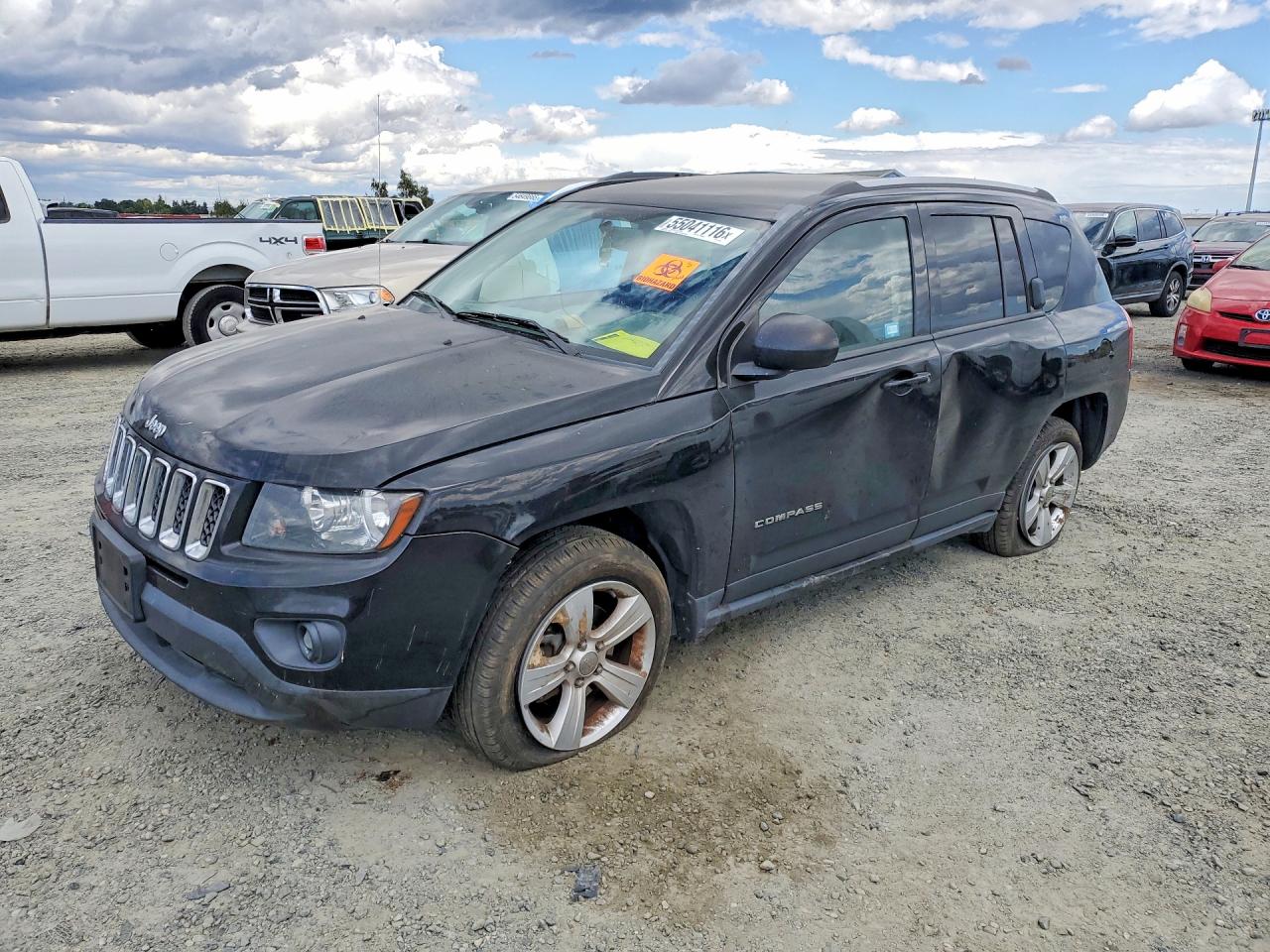 Salvage Jeep Compass Image