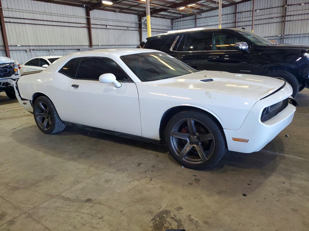 Dodge Challenger Sxt