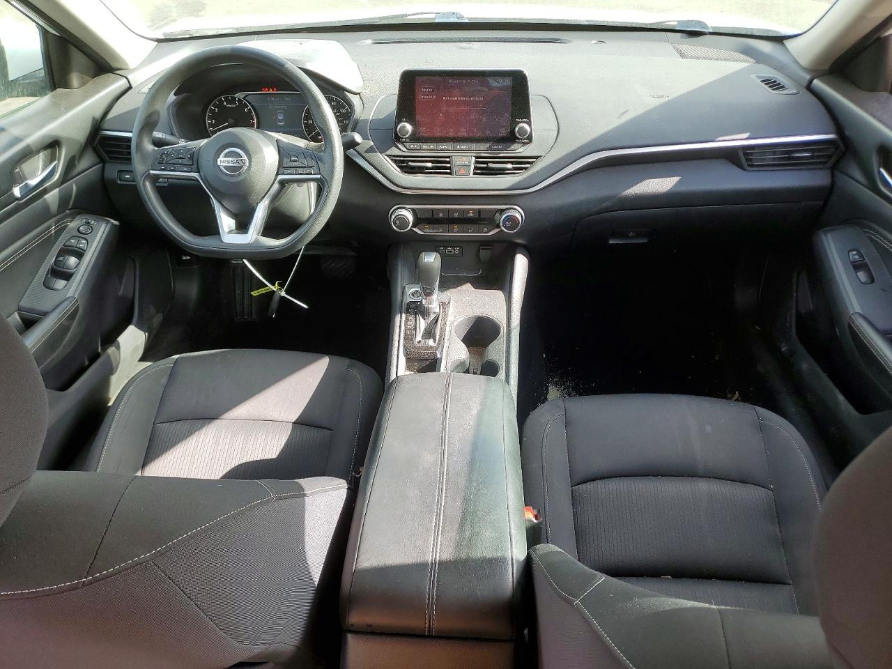 Nissan Altima S