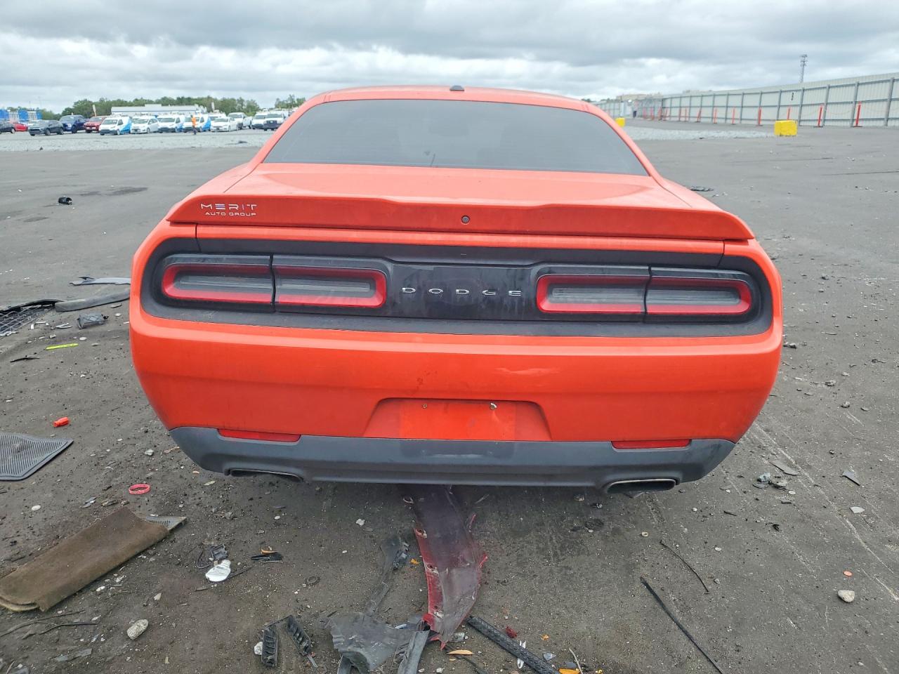 Dodge Challenger Sxt
