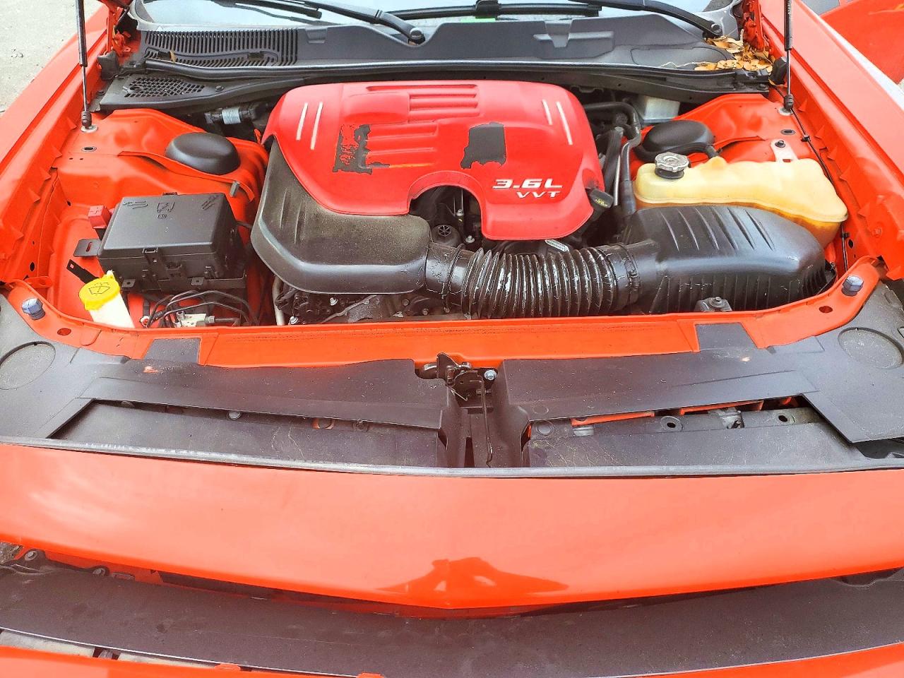 Dodge Challenger Sxt