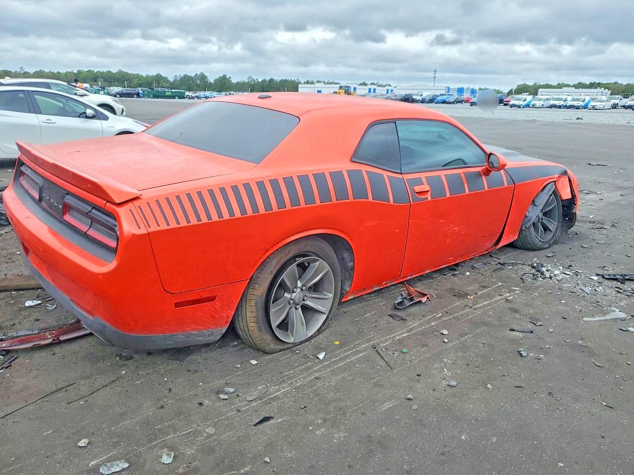 Dodge Challenger Sxt