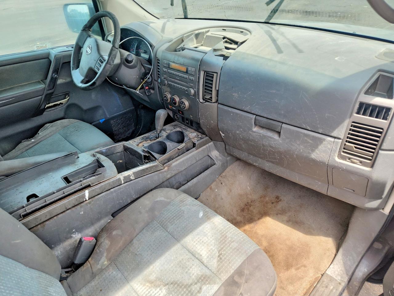 Nissan Titan Xe
