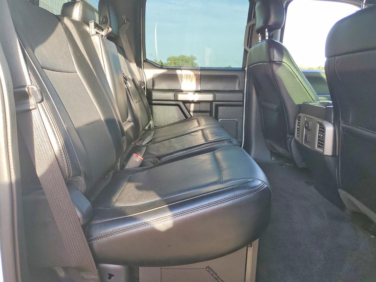 Ford F-350 Super Duty