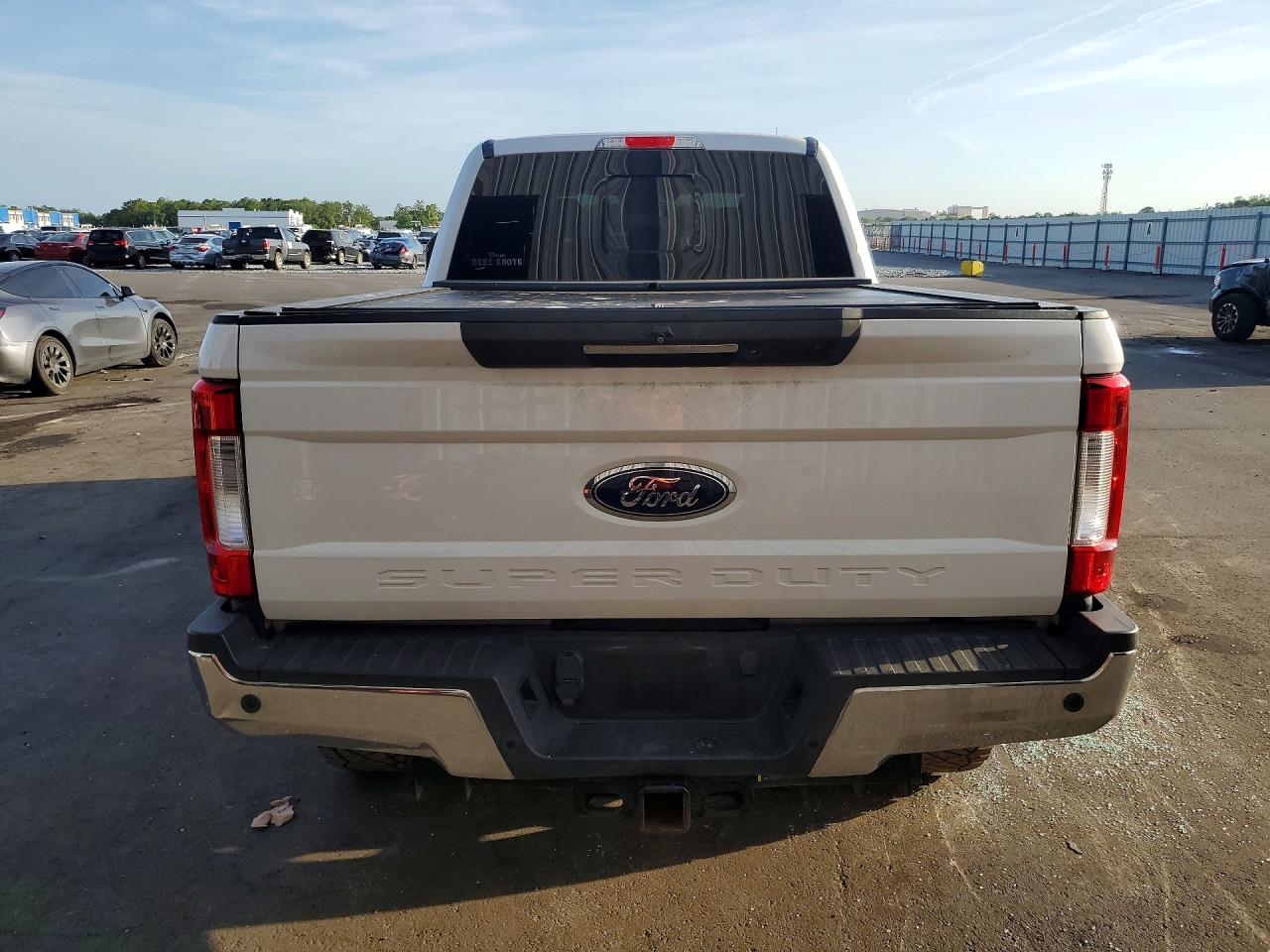 Ford F-350 Super Duty
