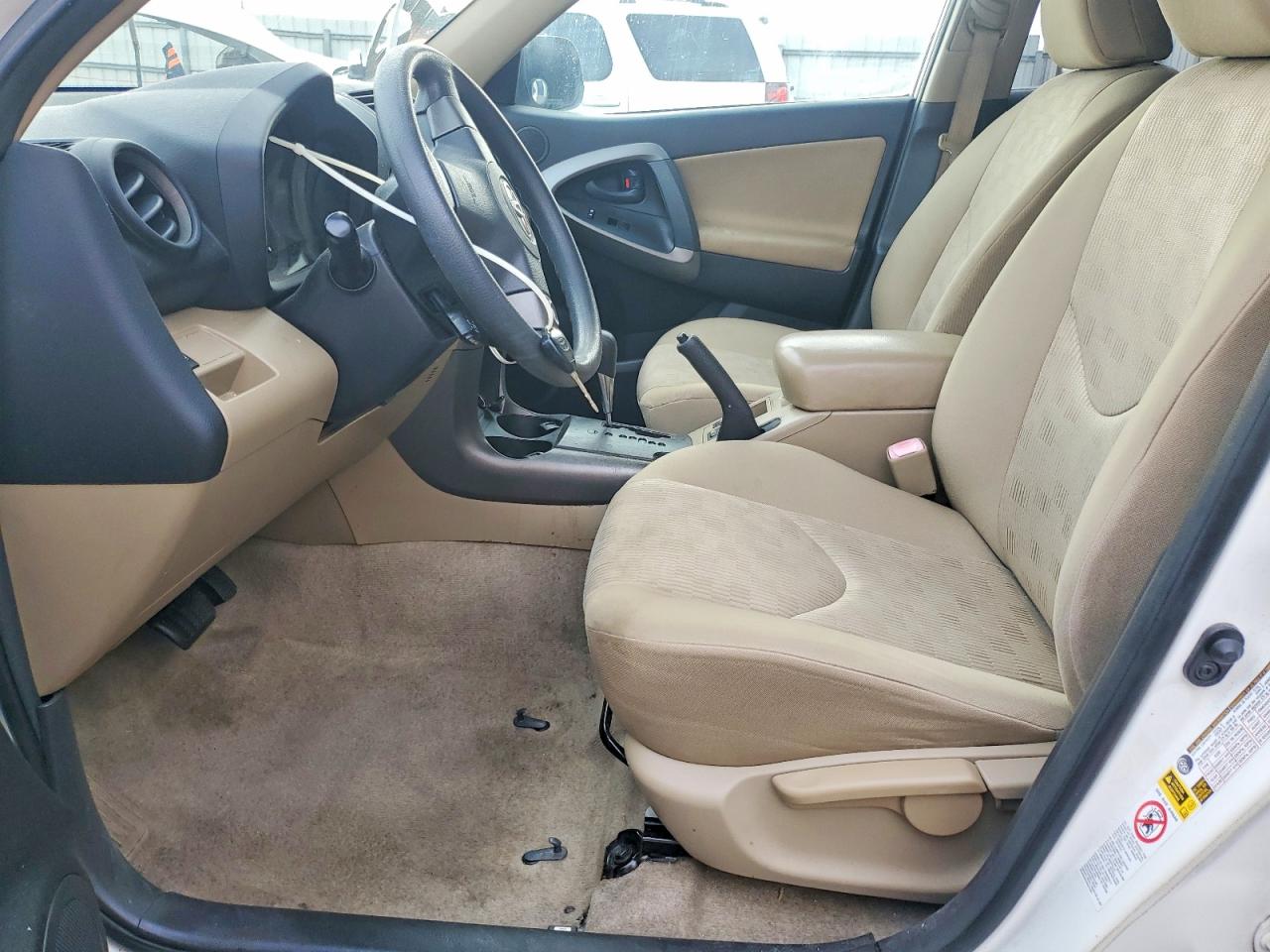 Toyota RAV4 Base