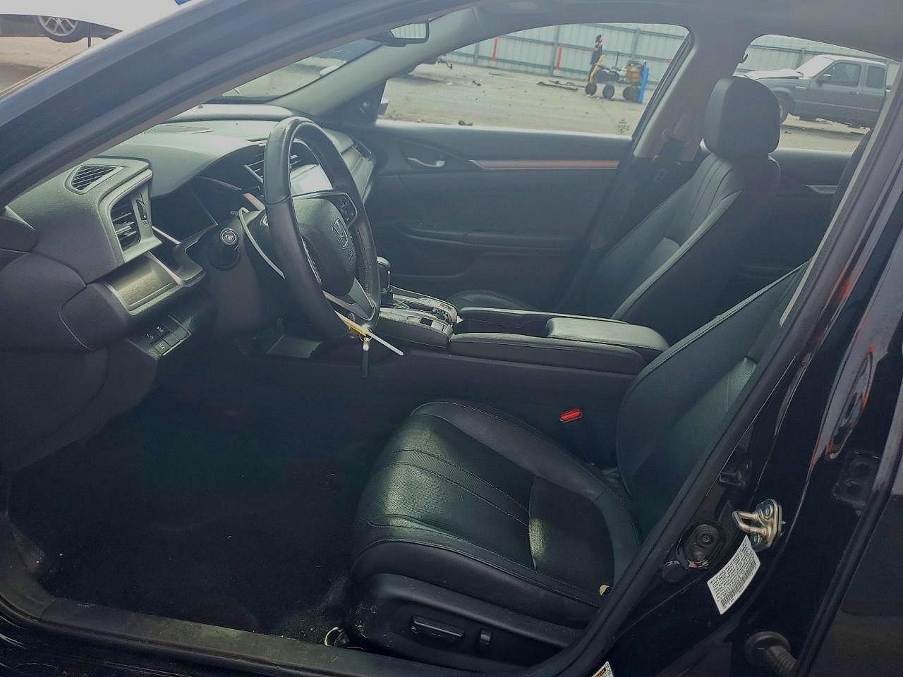 Honda Civic Touring