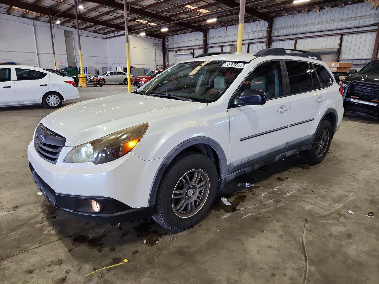 Salvage Subaru Outback Image