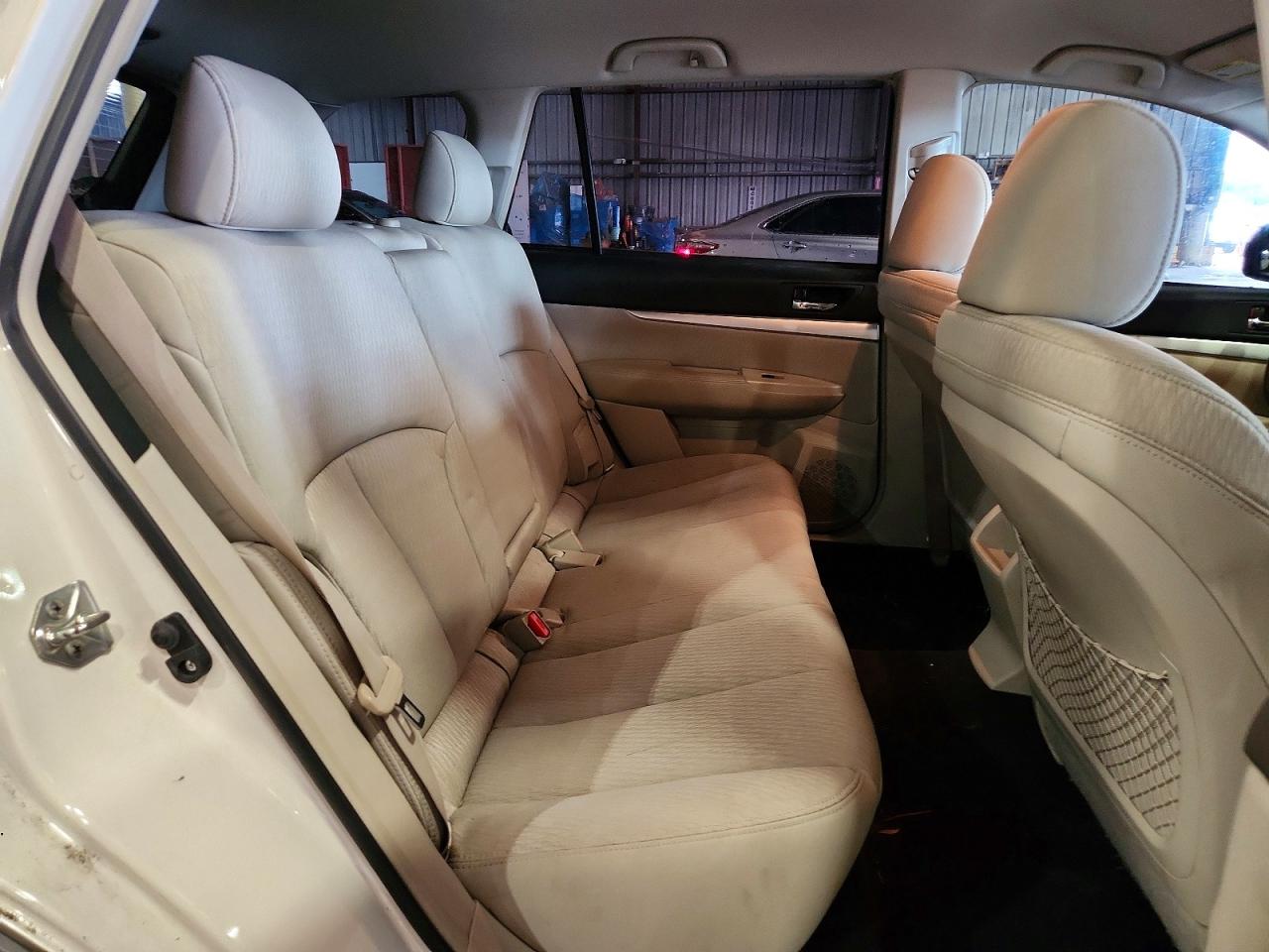Subaru Outback 2.5i