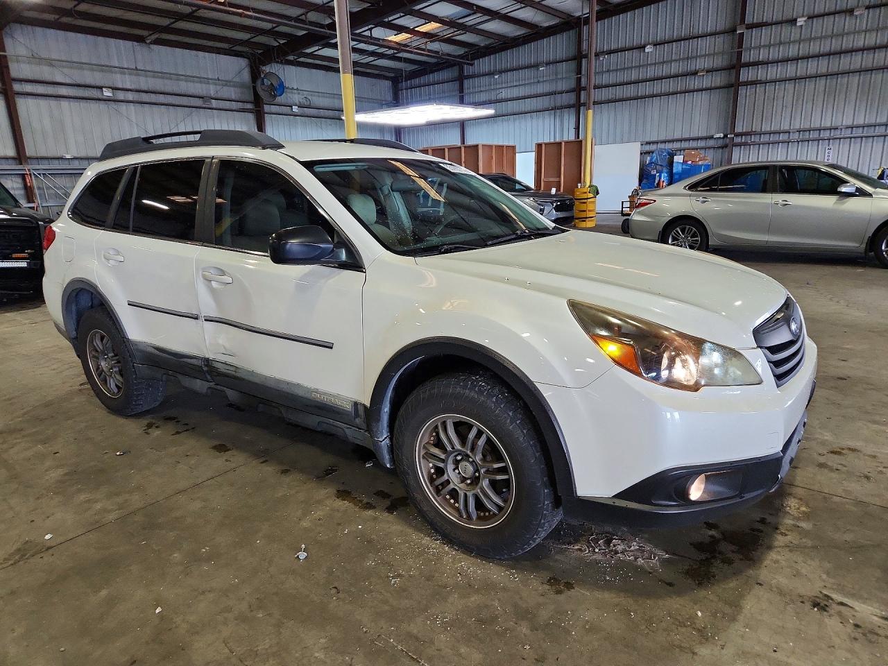 Subaru Outback 2.5i
