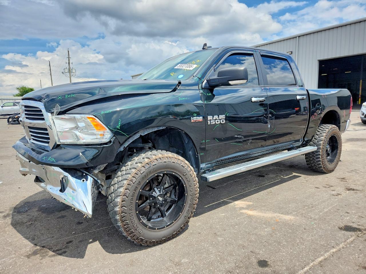 Salvage Ram 1500 Image