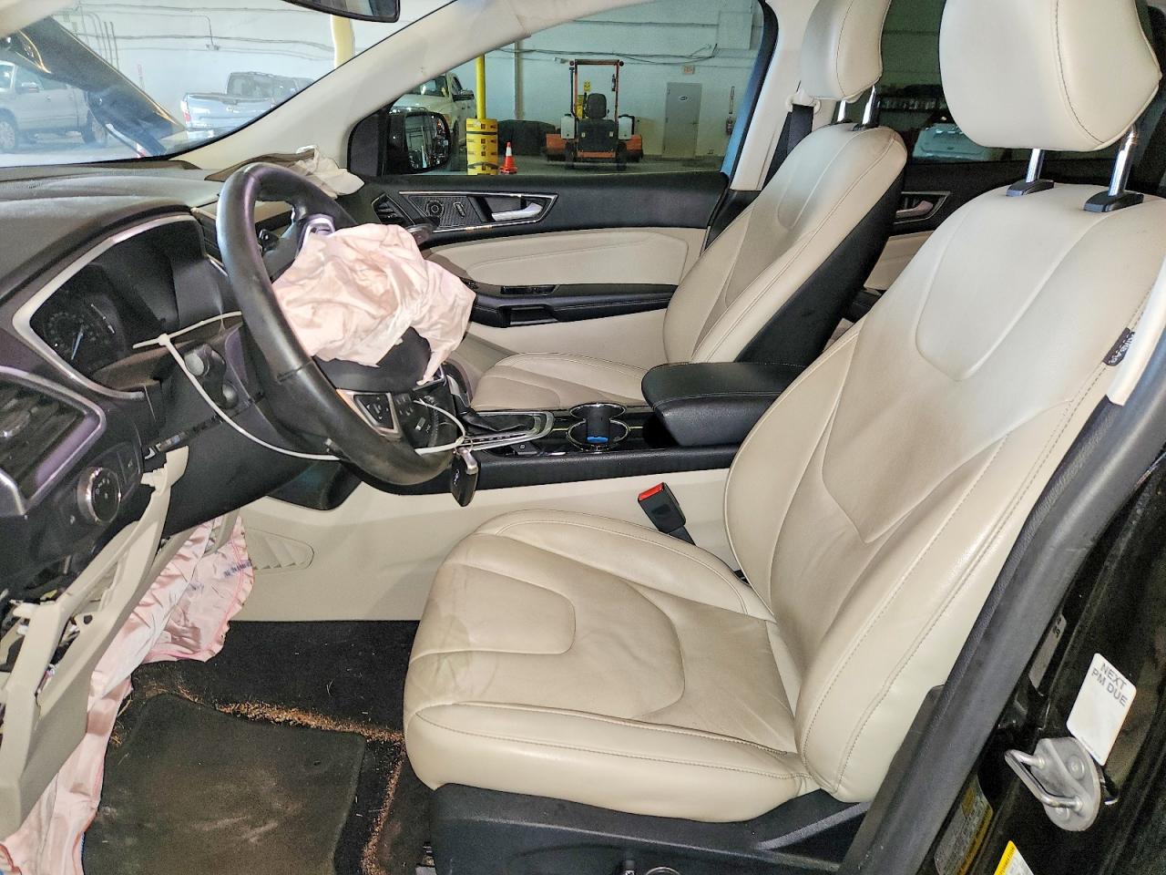 Ford Edge Titanium