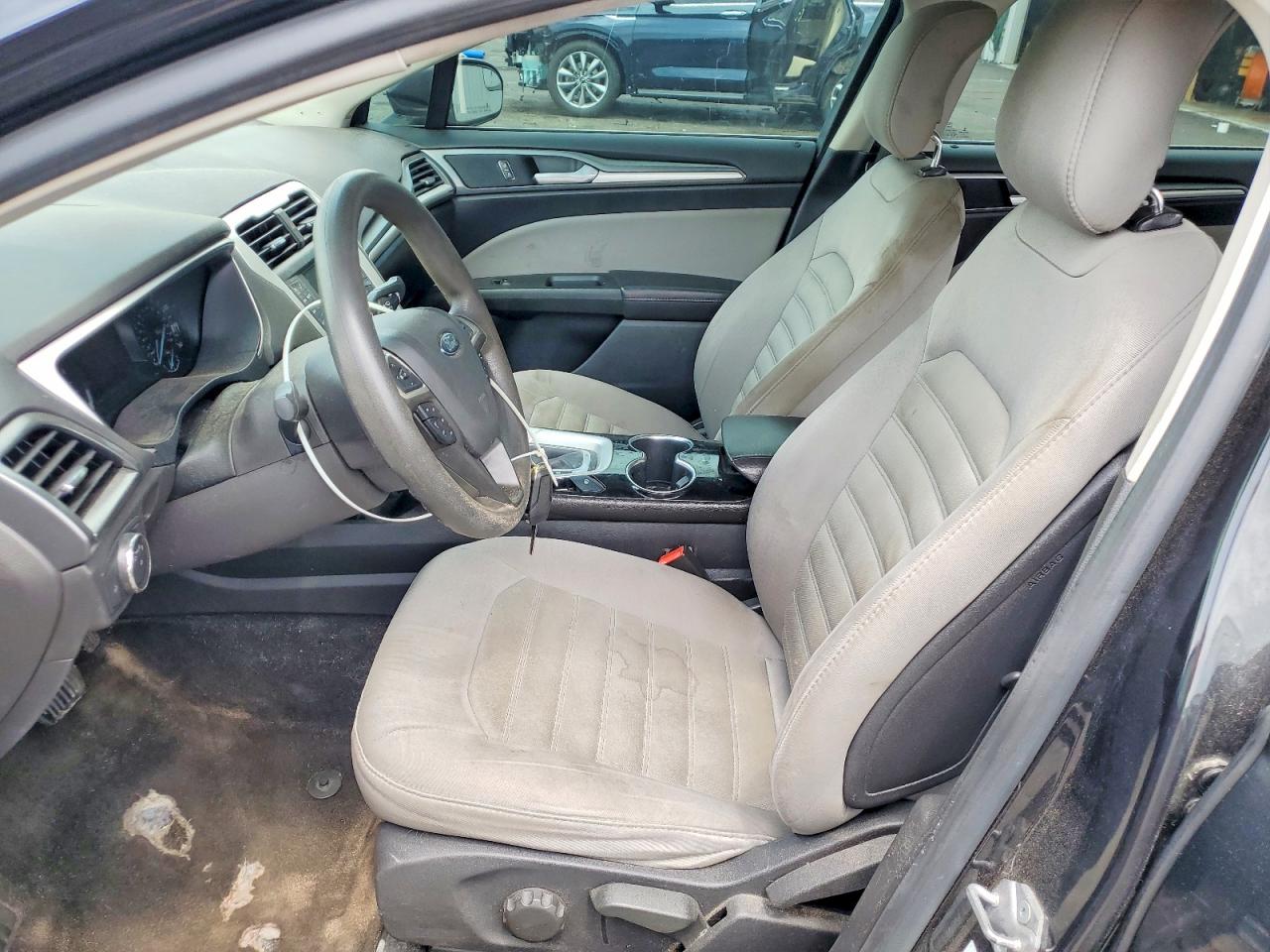 Ford Fusion S