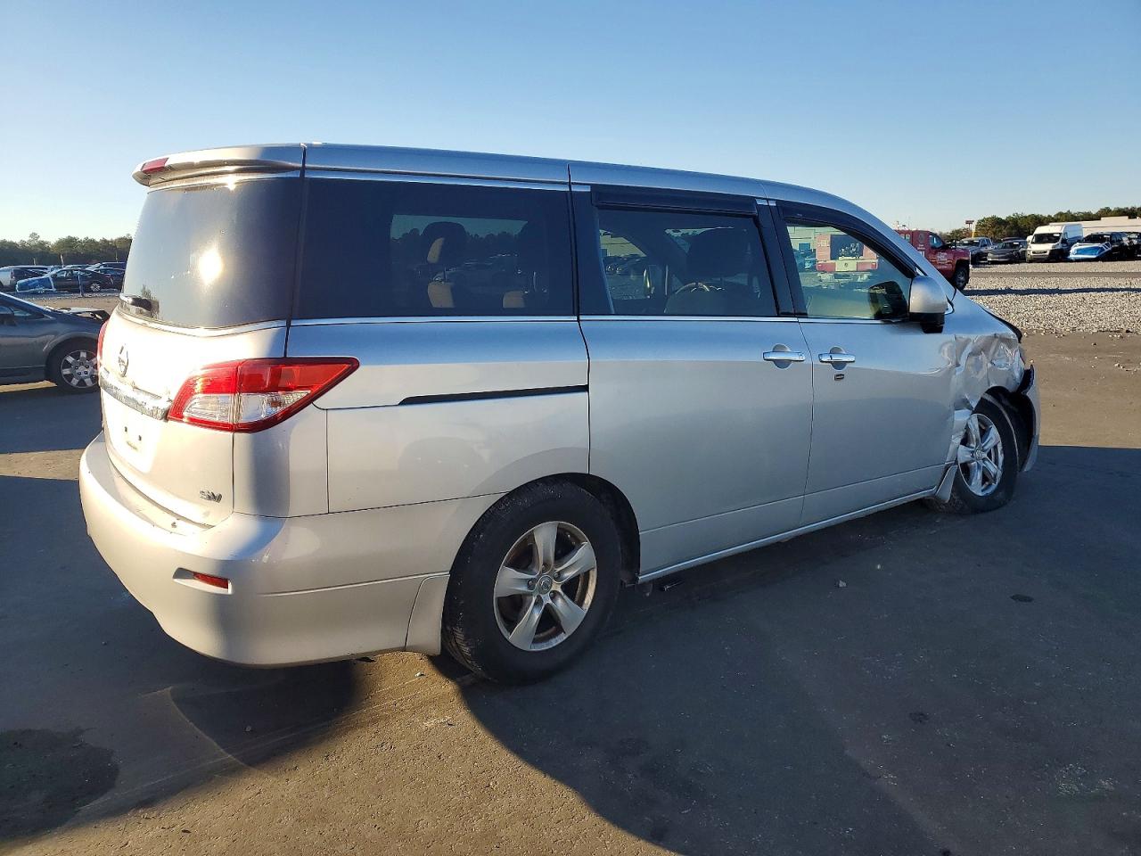 Nissan Quest S