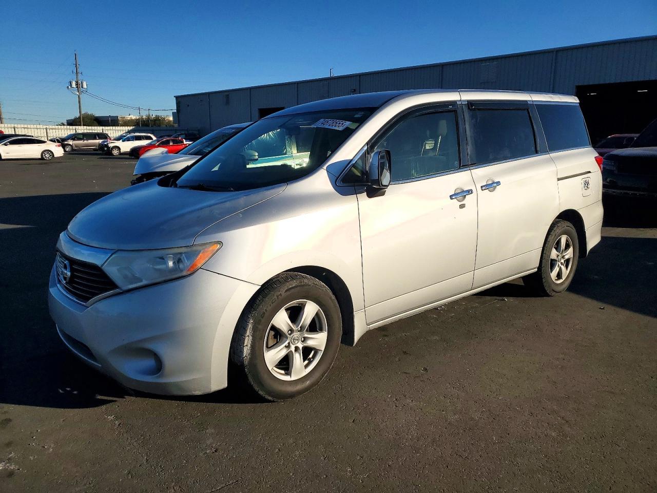 Salvage Nissan Quest Image