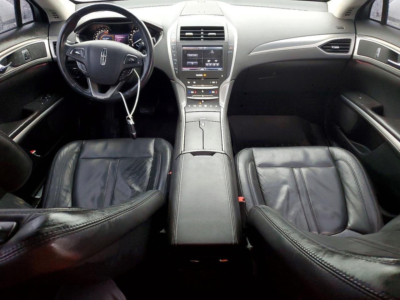 Lincoln MKZ