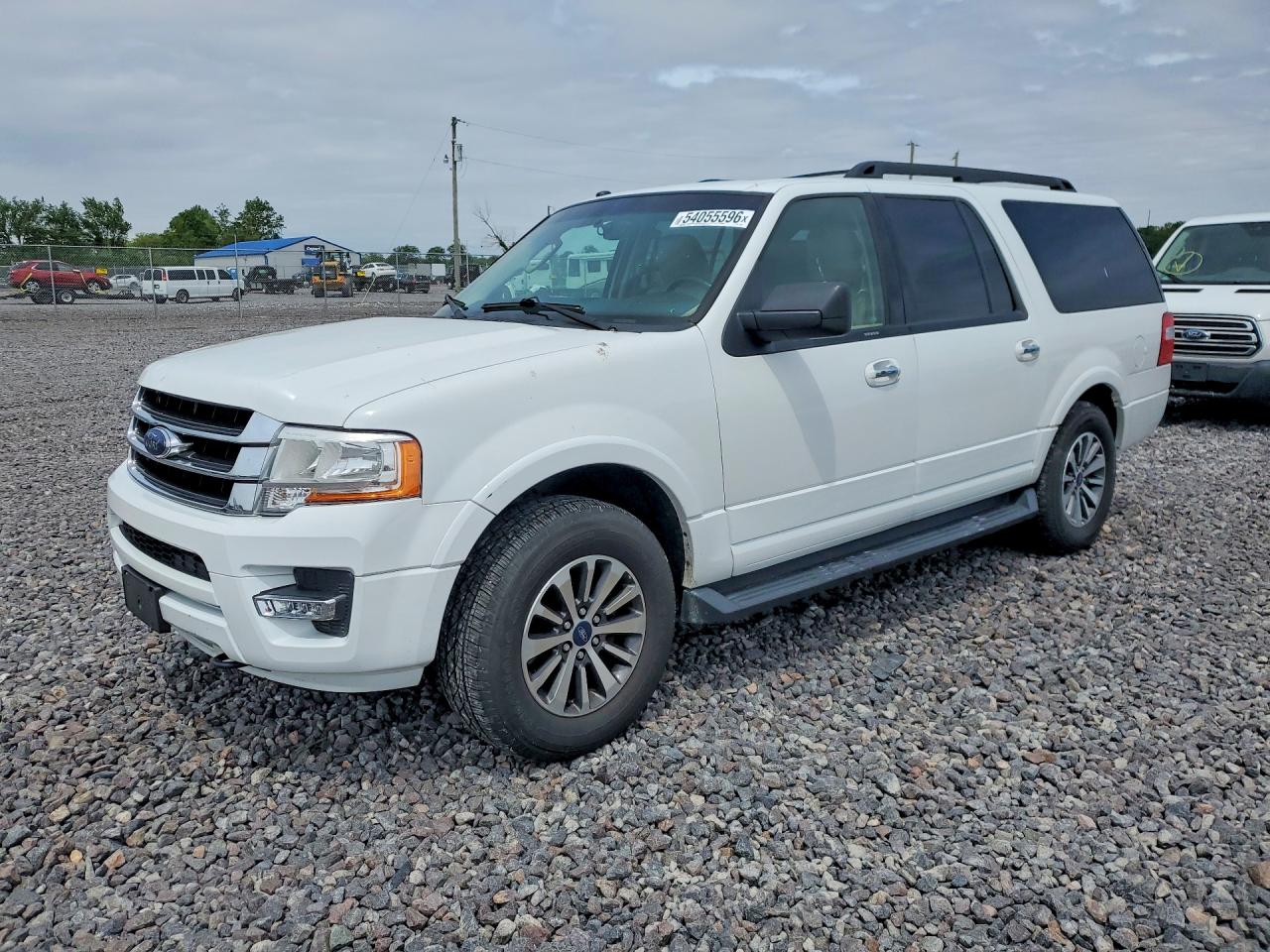 Salvage Ford Expedition Image