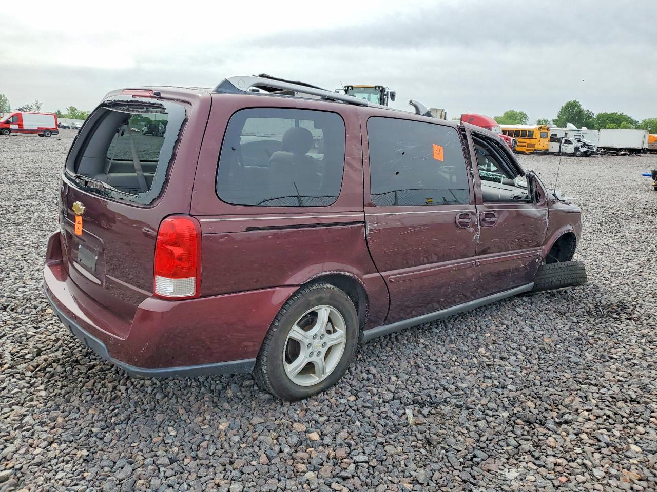 Chevrolet Uplander Lt