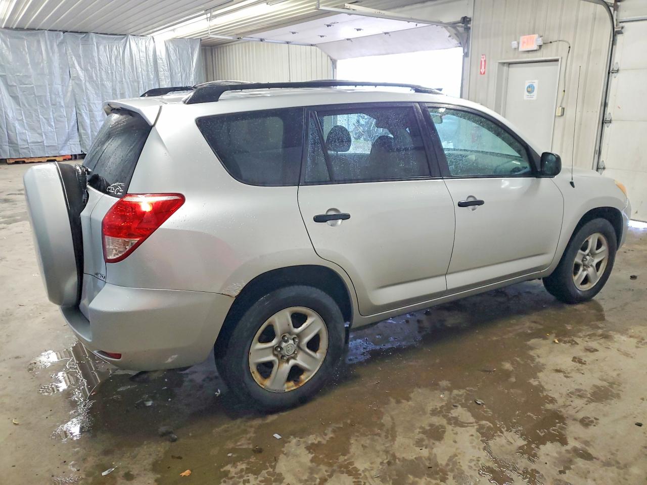 Toyota RAV4 Base