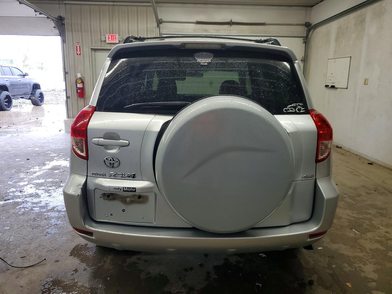 Toyota RAV4 Base