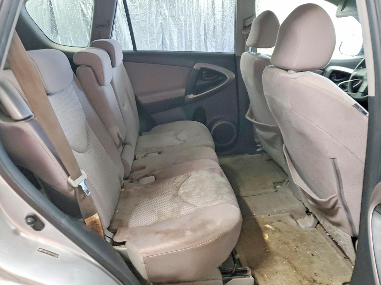 Toyota RAV4 Base
