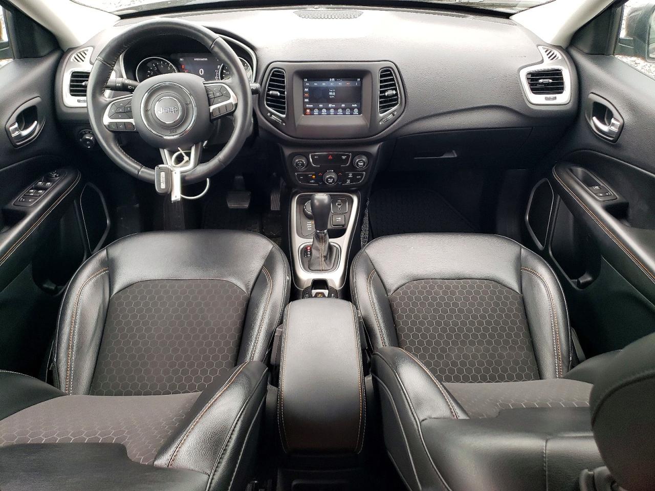 Jeep Compass Latitude