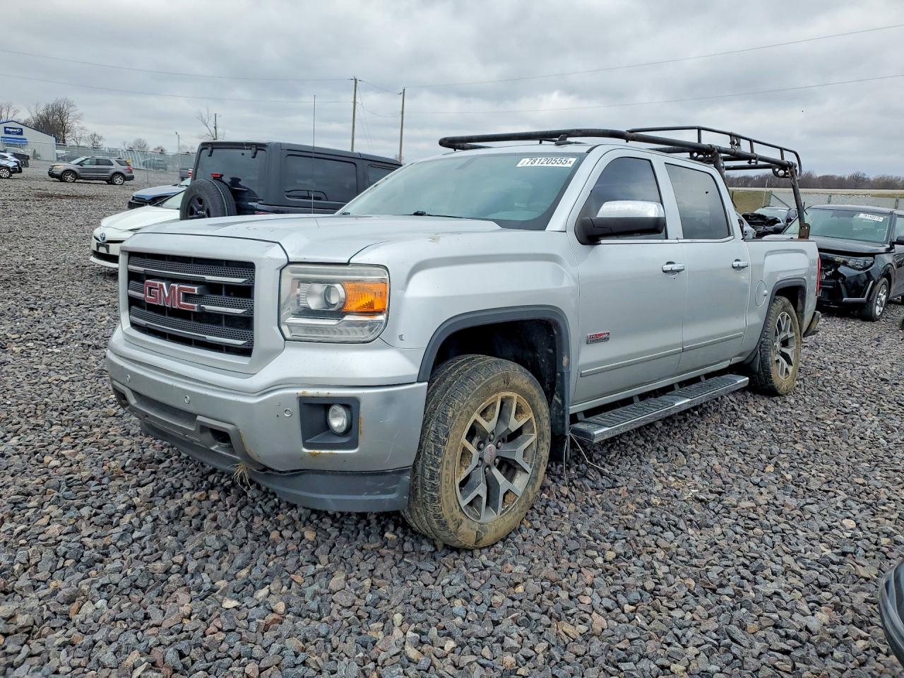 Salvage GMC Sierra Image
