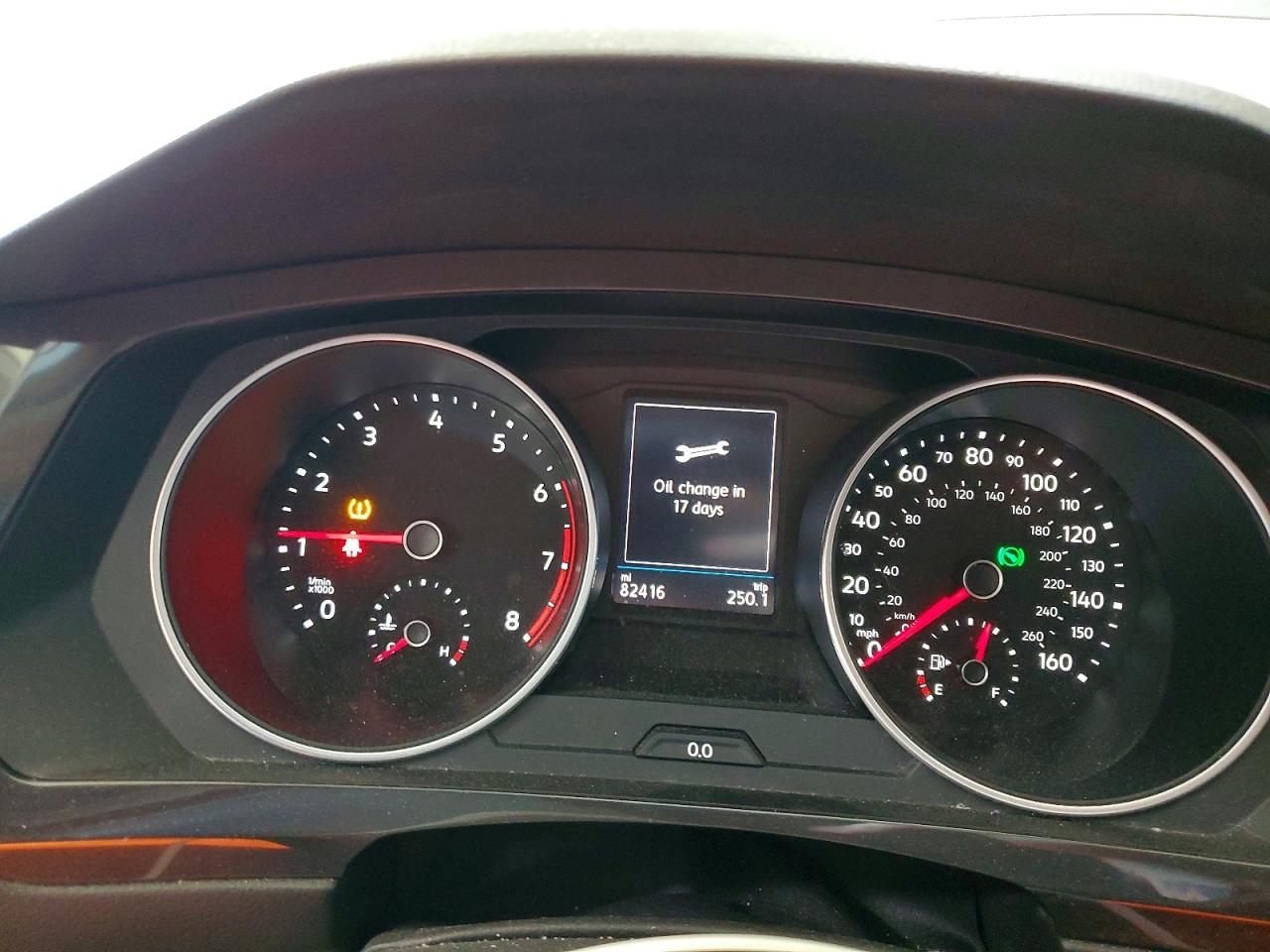Volkswagen Tiguan S