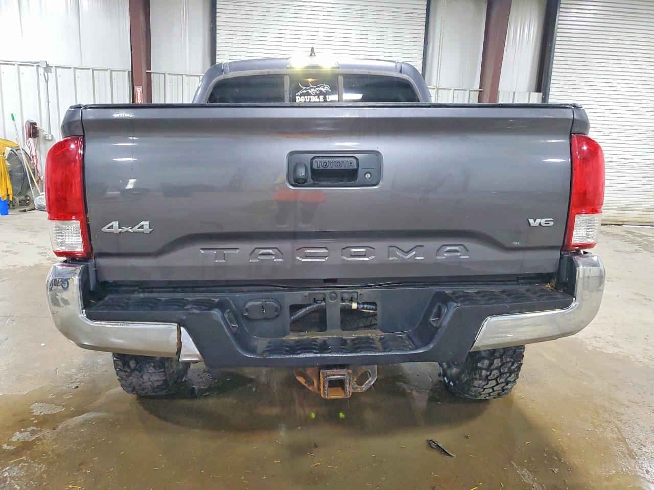 Toyota Tacoma Sr5 V6