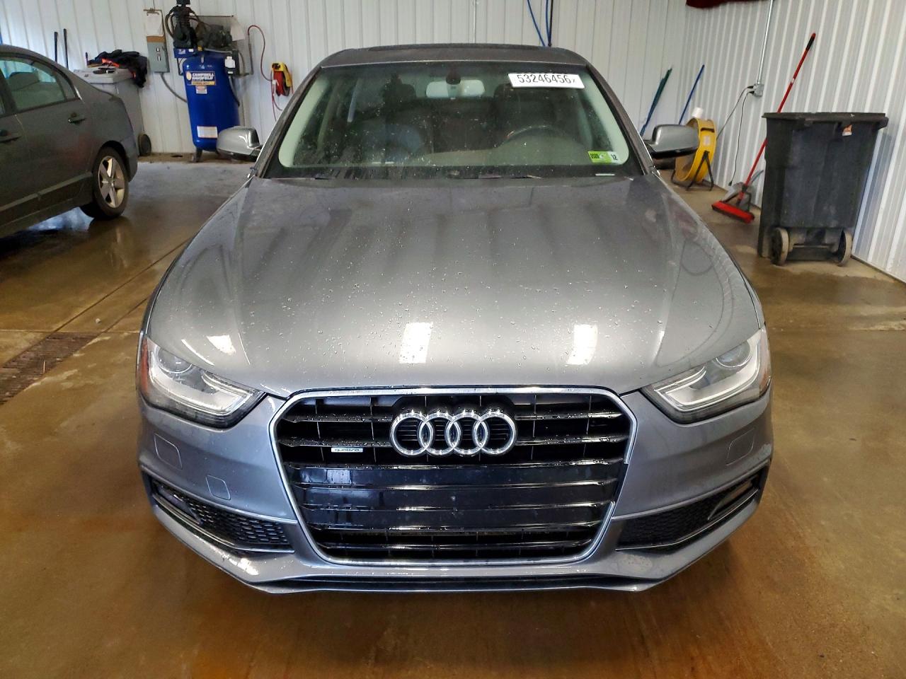 Audi A4 Premium