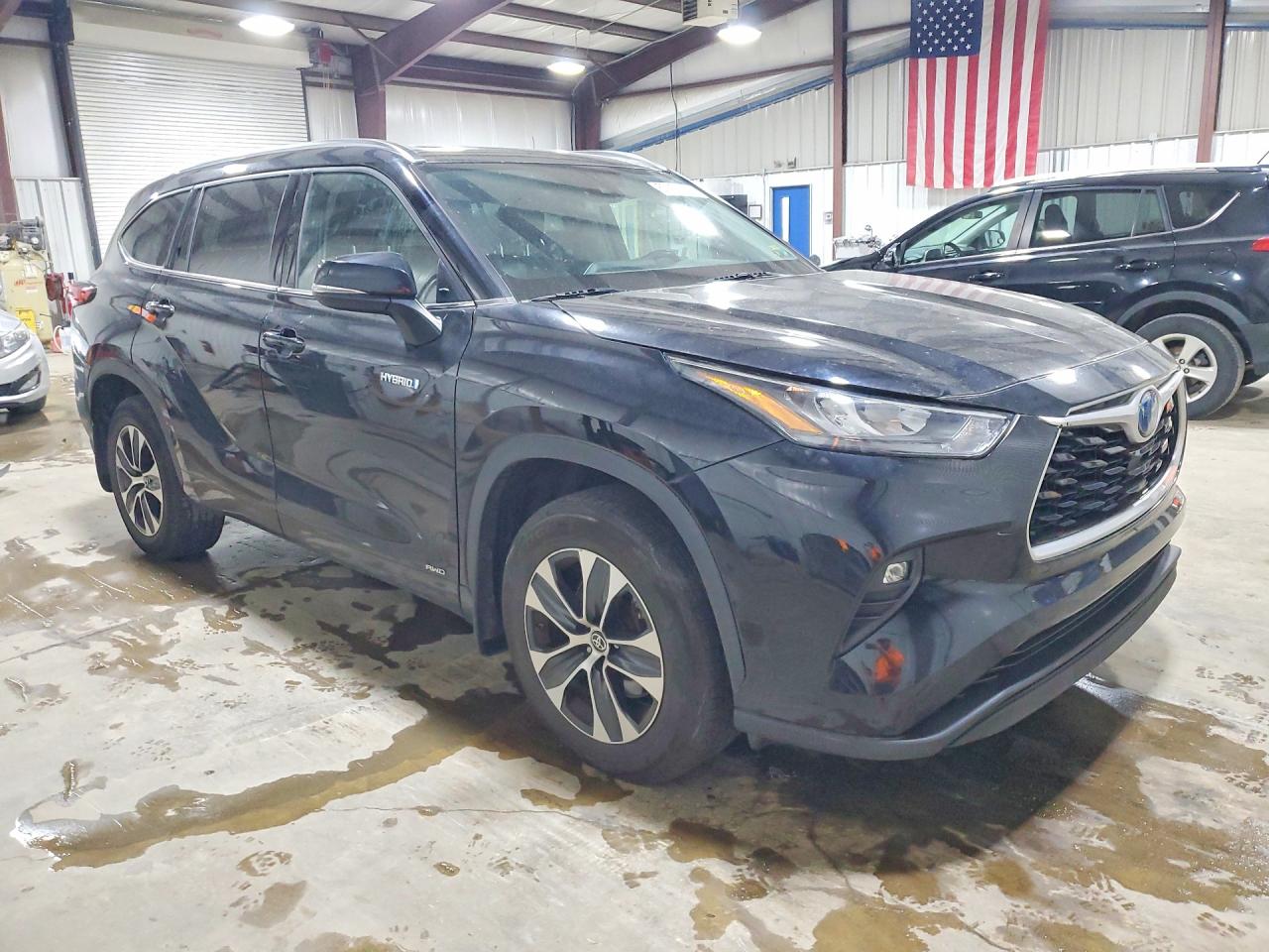 Toyota Highlander Hybrid Xle
