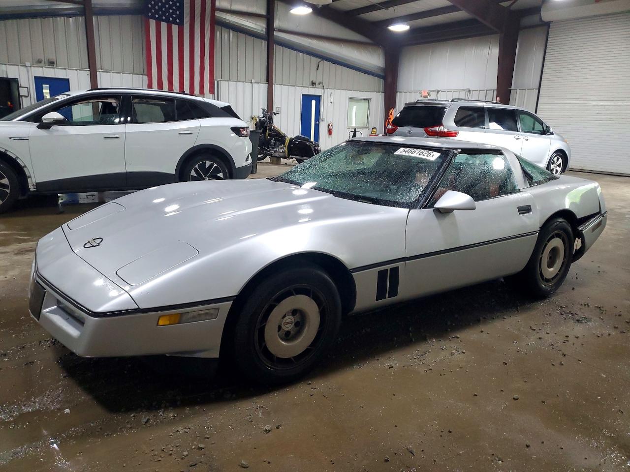Salvage Chevrolet Corvette Image