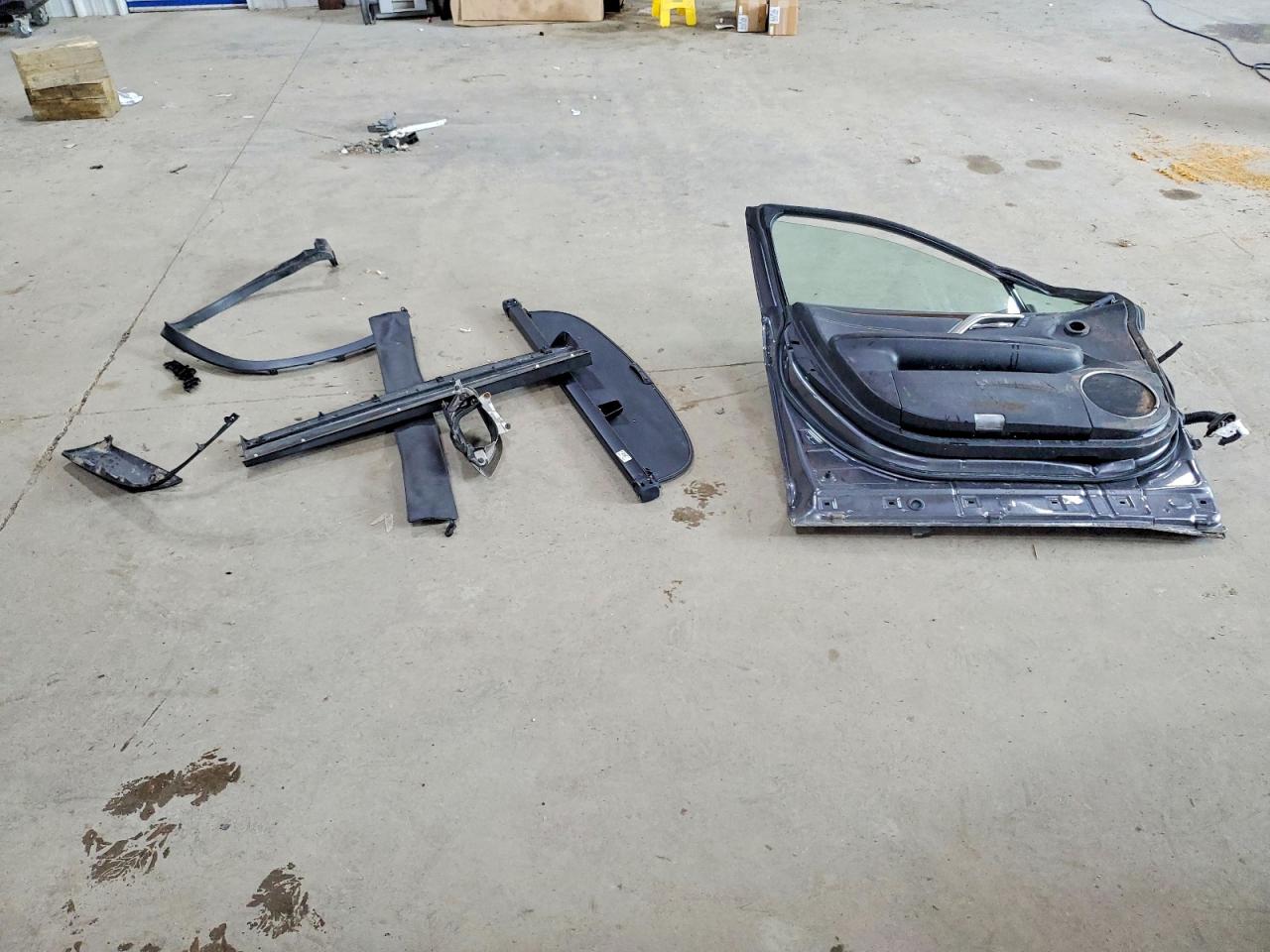 Lexus RX Base