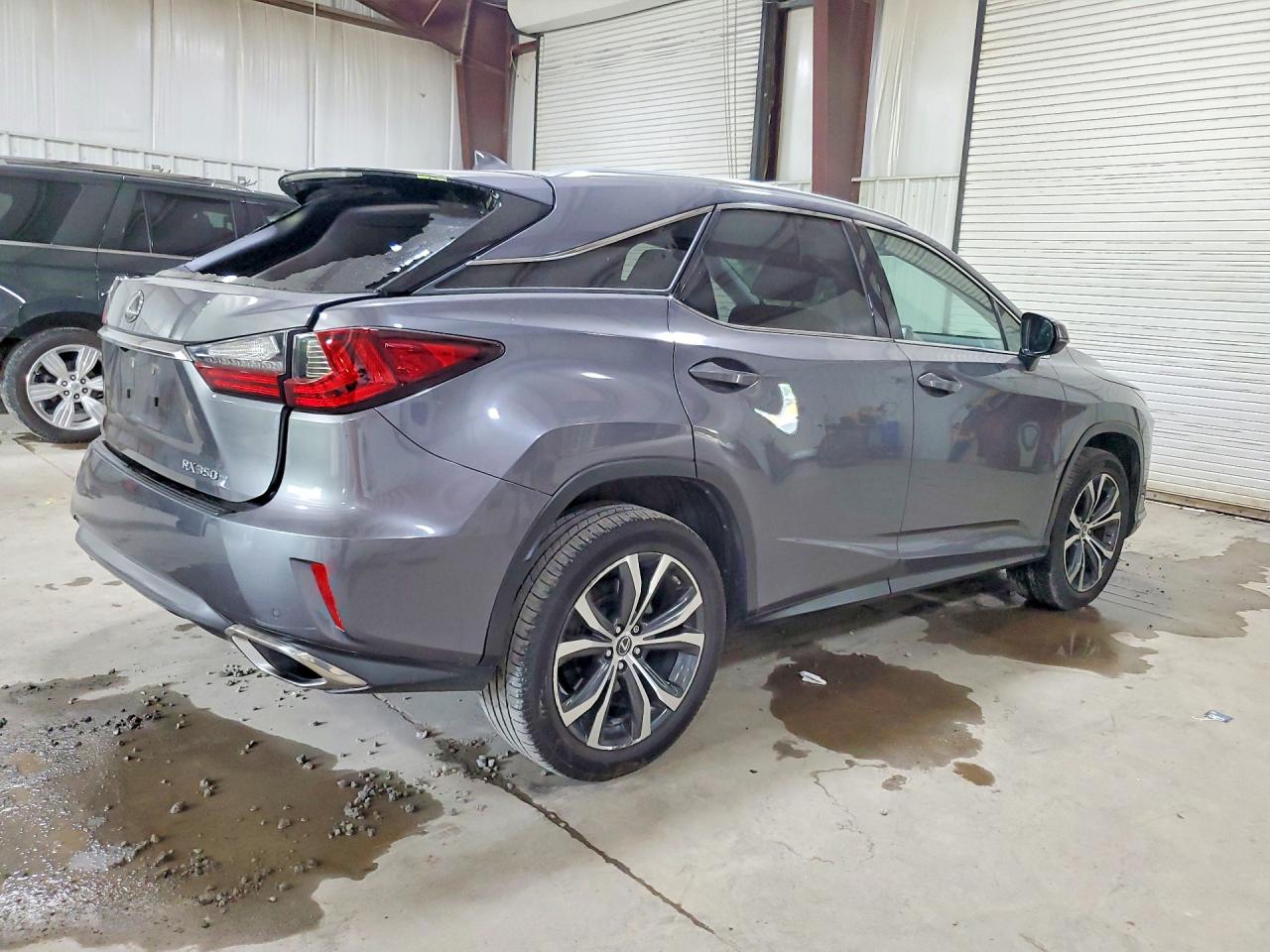 Lexus RX Base