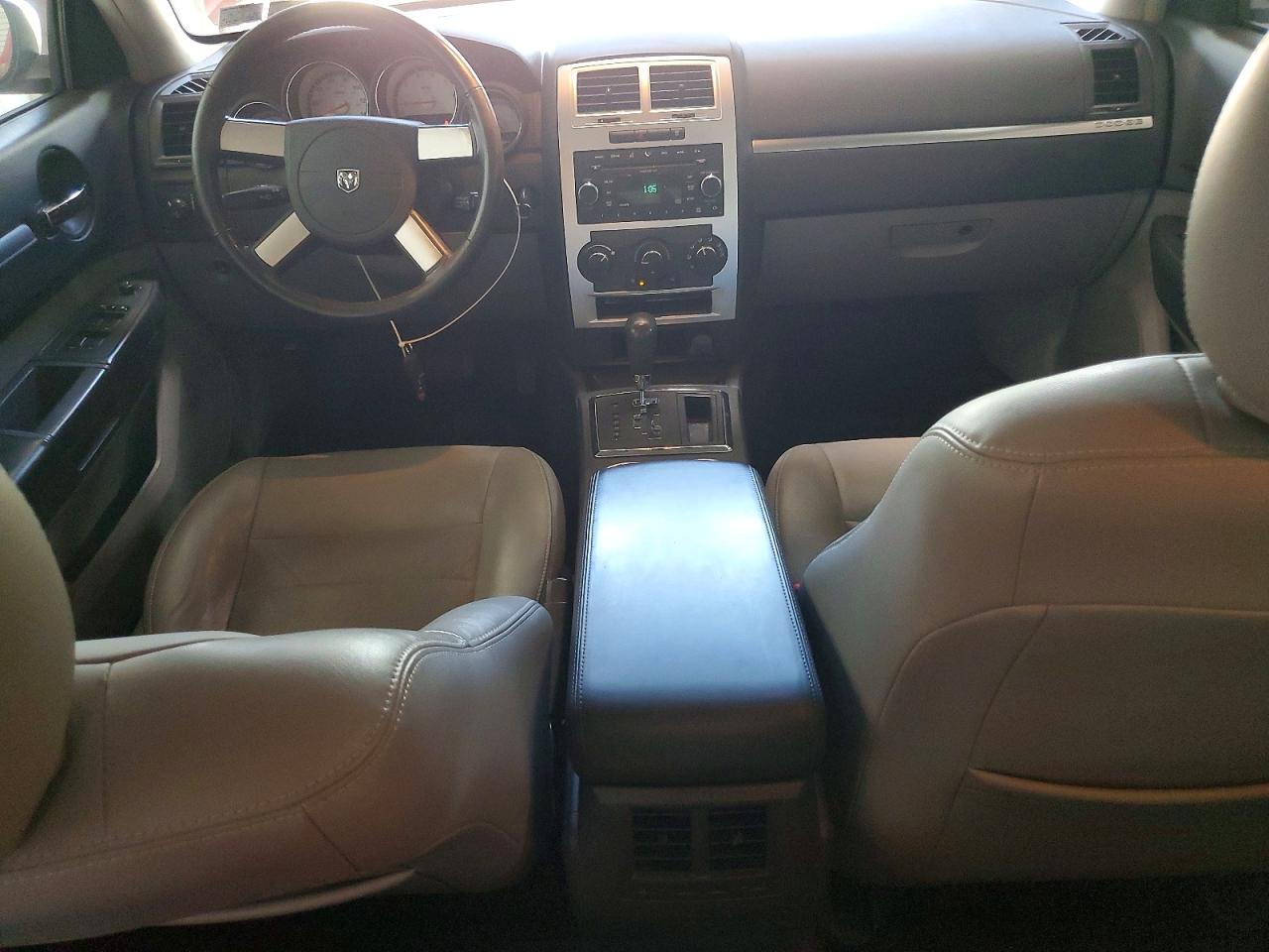 Dodge Charger Sxt
