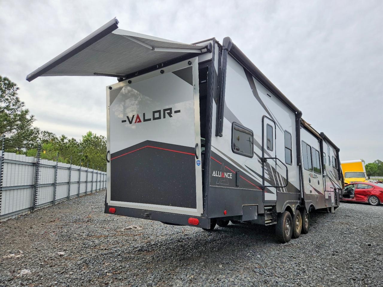 Alliance Rv Valor