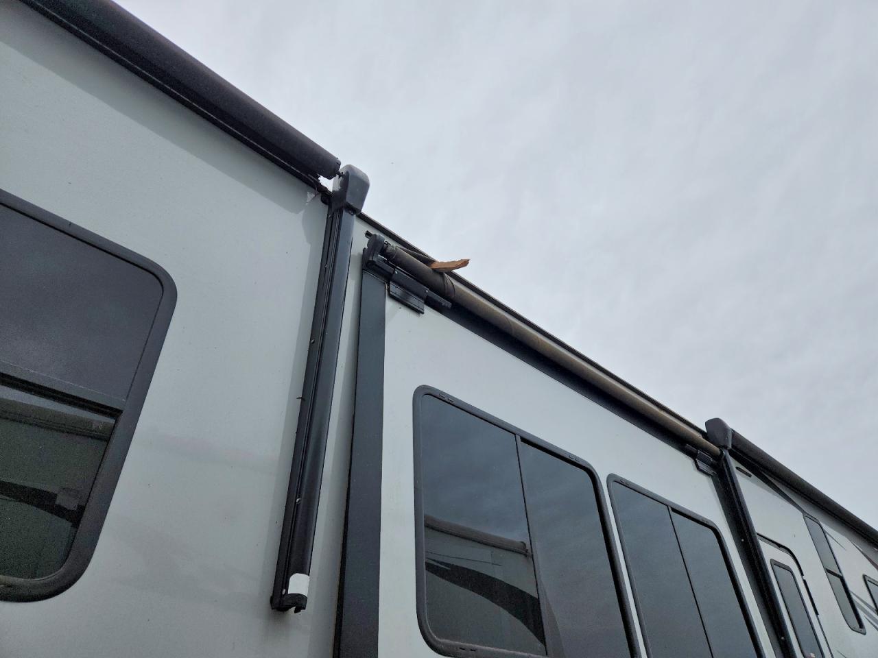 Alliance Rv Valor