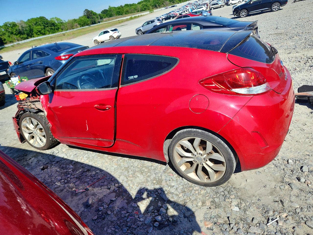 Hyundai VELOSTER Base