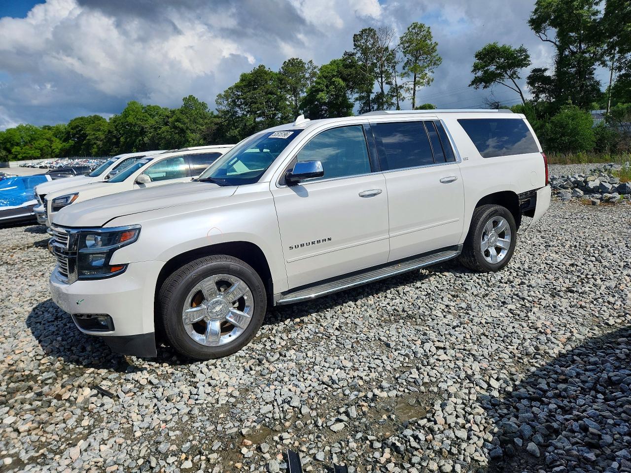 Salvage Chevrolet Suburban Image